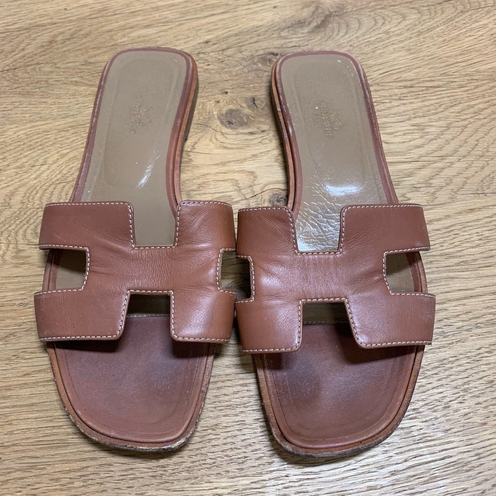 Hermès Oran Sandals